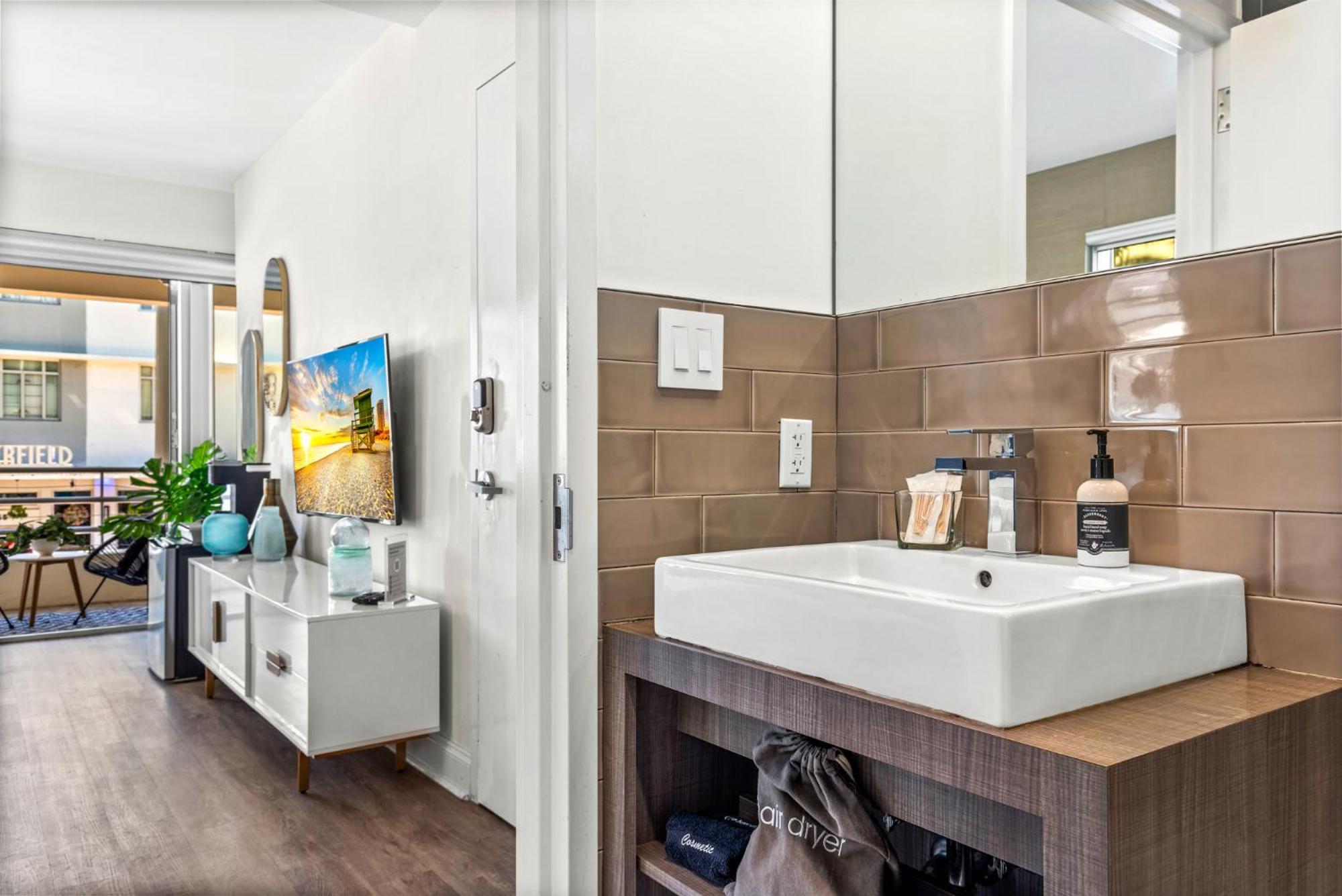 Luxuri Suites Miami Beach Eksteriør bilde